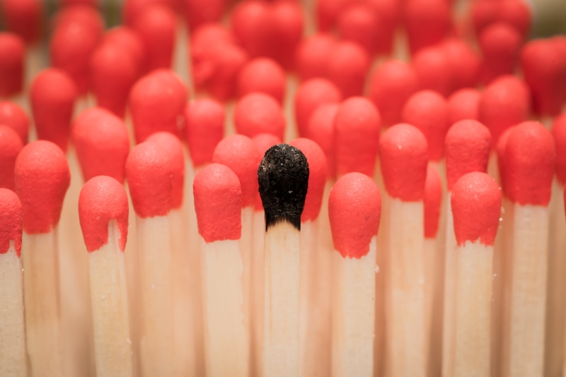 wood - Material, burned, flame, sulphur, 4K, photo, burning, Flickr, matches, matchstick, Army, red, RedHeads, one, match, fire - Natural Phenomenon, sticks