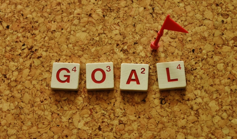 note, victory, freshness, successful, win, goal, indoors, toy block, set target, still life, no people, message, adhesive note, communication, letters