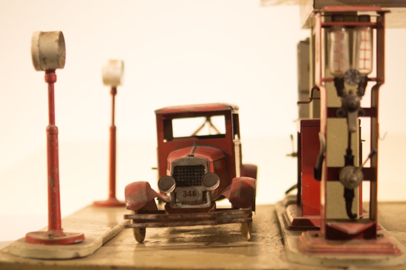 4K, machine part, transport, gasoline, close-up, gas pump, vintage, retro styled, connection, machinery, nostalgia, power, communication, industry, service