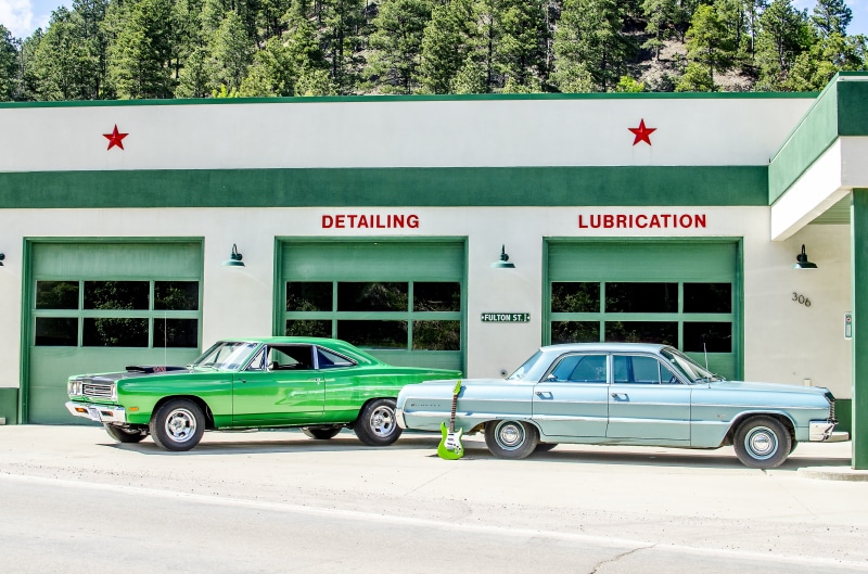 architecture, price, gas station, motor vehicle, city, green, power, gray, pump, land vehicle, 4K, maintenance, muscle cars, auto, automobile, classic