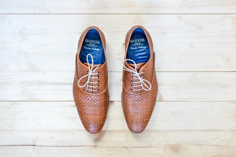 pair, brown, personal accessory, fashion, dress shoes, high angle view, 5K, stylish, shiny, blue, table, absence, compatibility, close-up, plaited, shoe