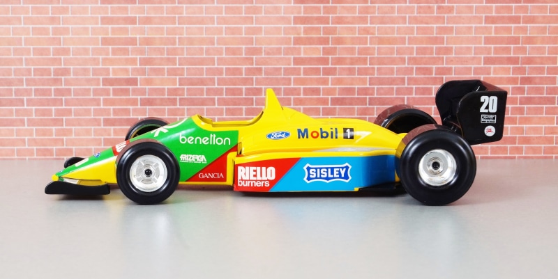 fun, sports track, italy, model, motorsport, benetton, day, excitement, michael schumacher, car, racing, sports race, text, brick wall, competition, model car