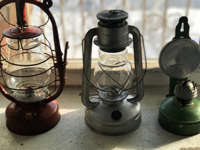 kitchen, domestic room, glass, household equipment, domestic kitchen, lighting equipment, close-up, Lighting, Kerosene, electric lamp, kerosene lamps, metal