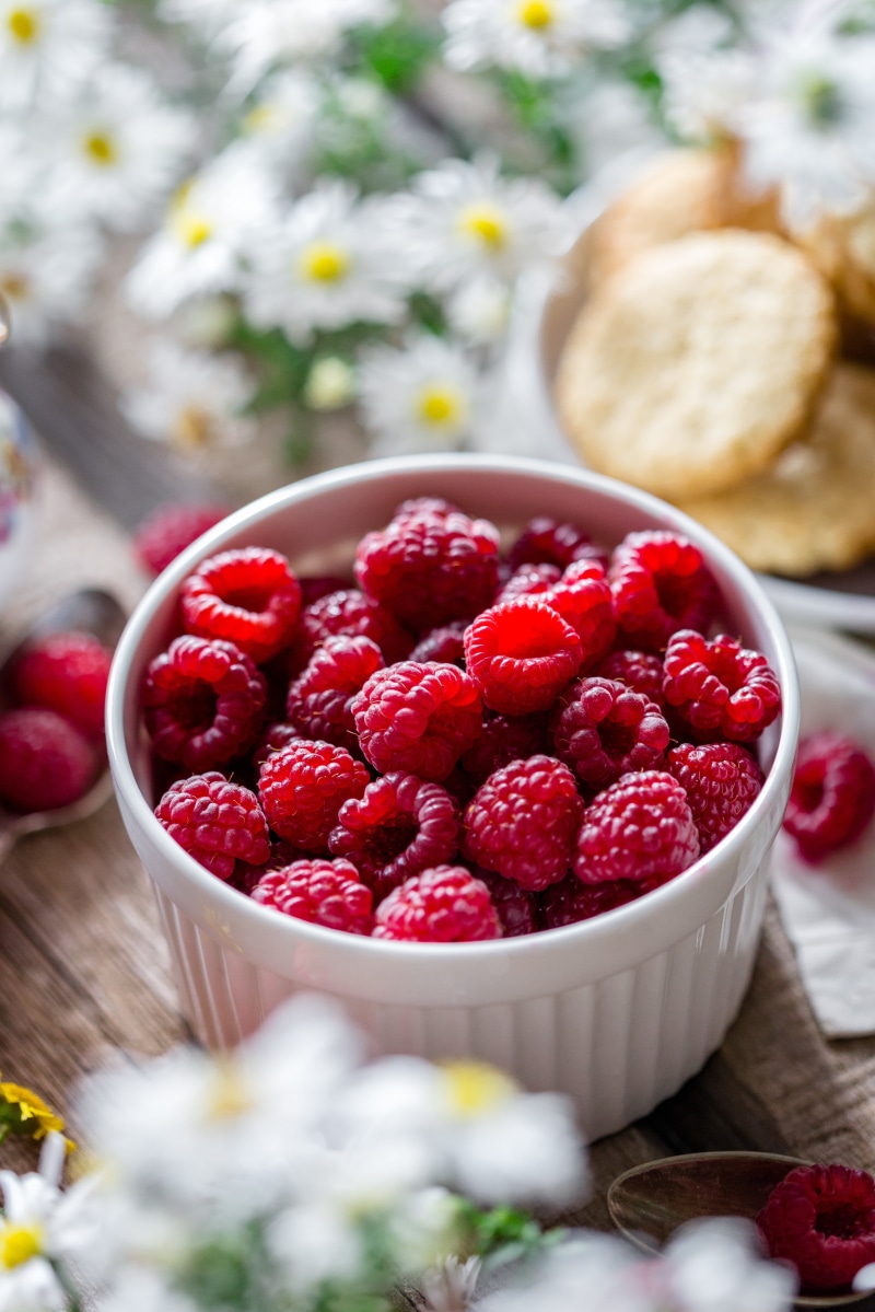 ramikin, food, morning, ripe raspberry, large group of objects, 5K, sun, container, selective focus, summer, harvest, berry fruit, tasty, appetizing, ceramic