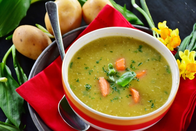 green color, freshness, kitchen, cook, plant, nutrition, fruit, edible, ceramic, dinner, frisch, eat, bowl, vegan, herb, of course, potato, spoon, no people