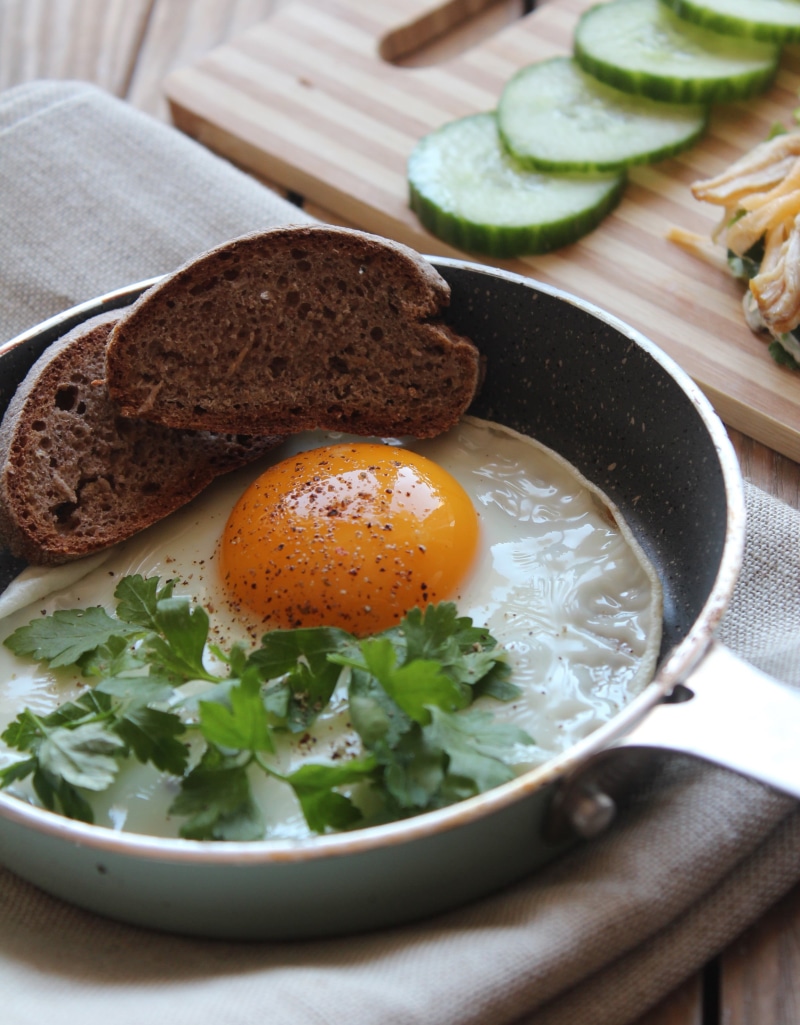 lunch, sunny, meal, a sandwich, closeup, close-up, egg, freshness, still life, ready-to-eat, bread, 2K, green, salt, taste, dish, use, appetizer, preparation
