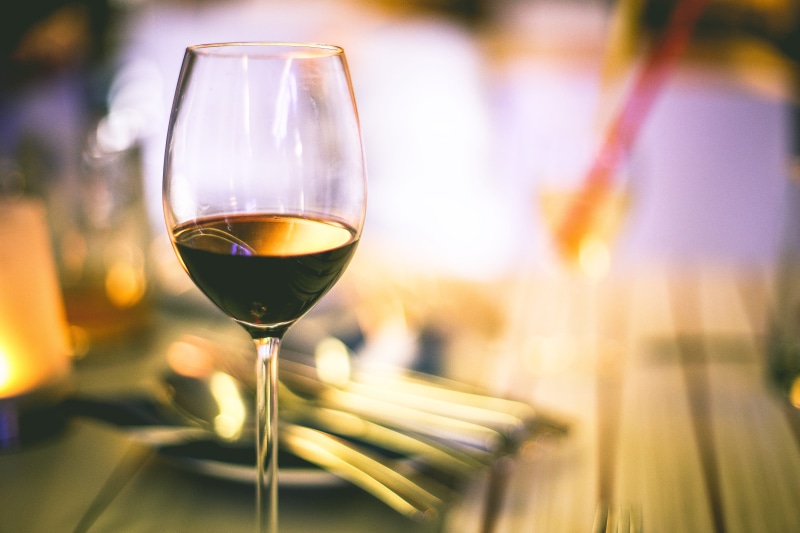 drink, lunch, Wine, food and drink, table, drinking Glass, alcohol, red Wine, wineglass, celebration, day, room for text, 5K, food, focus on foreground