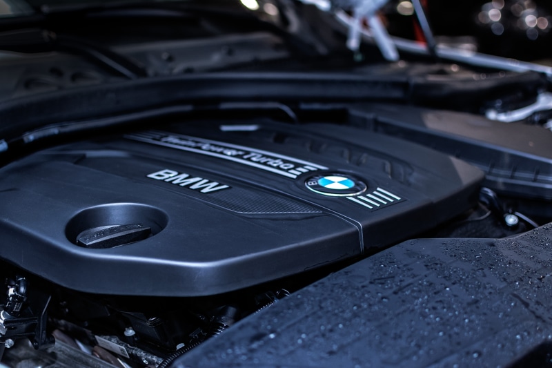 racing, v8, black color, control, germany, indoors, Car, luxury, technology, wireless technology, connection, model, day, transportation, mode of transportation