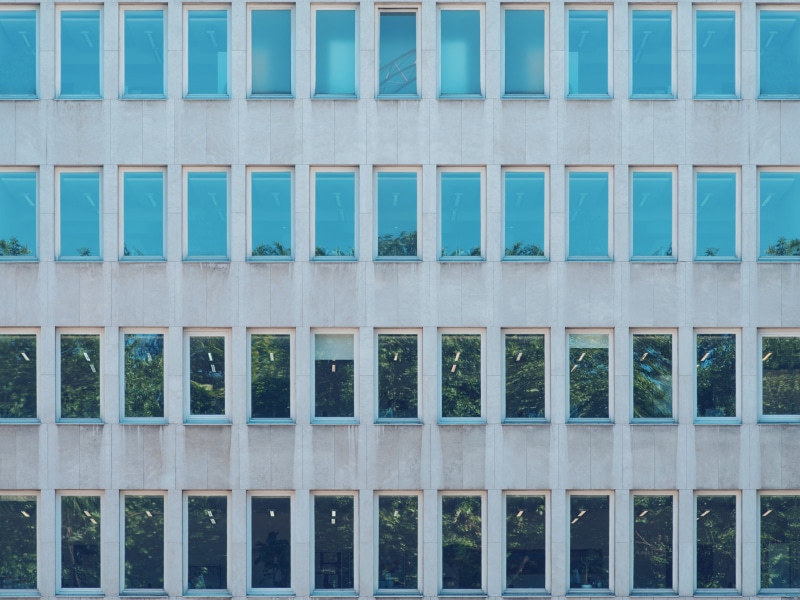 pattern, wall, windows, in a row, wall - Building Feature, side by side, office Building, no people, reflection, day, built Structure, full frame, facade