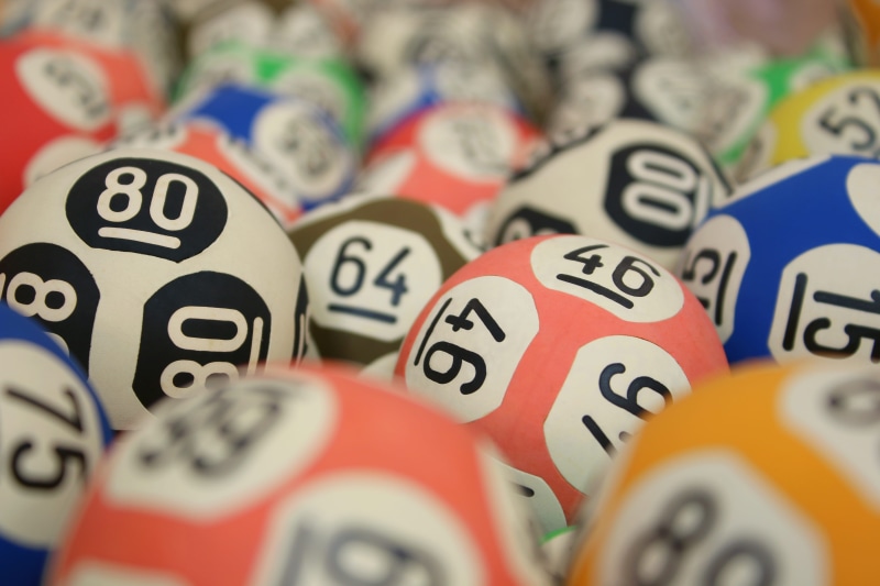 gambling, repetition, prizeaward, loteria, numbers, prise, luck, lucky, gold, indoors, prize, win, relaxation, jackpot, no people, money, choice, 5K, prêmio