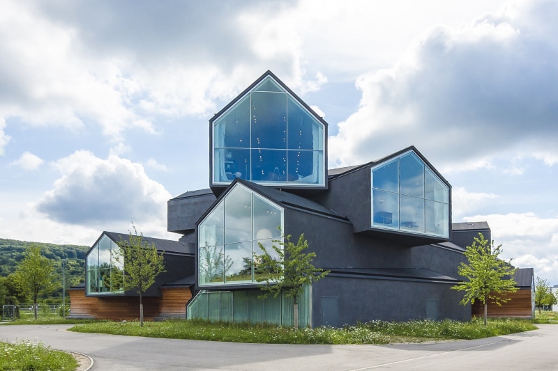 glass, nature, icon, building, cloudscape, meuron, garage, architecture, day, museum, vitra, modern, cloud - sky, built structure, no people, modern architecture