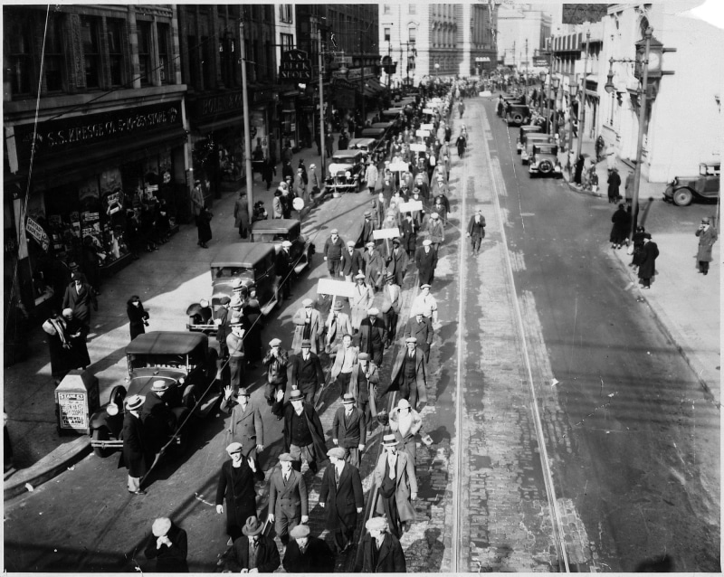 street, United States, outdoors, city street, great, jobs, unemployment, motor vehicle, crowd, walking, car, people, Camden, architecture, Great Depression