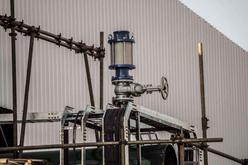 building exterior, 4K, manufacturing, valve, equipment, industry, metal, day, wires, assembly, engineering, machinery, plant, energy, industrial, iron