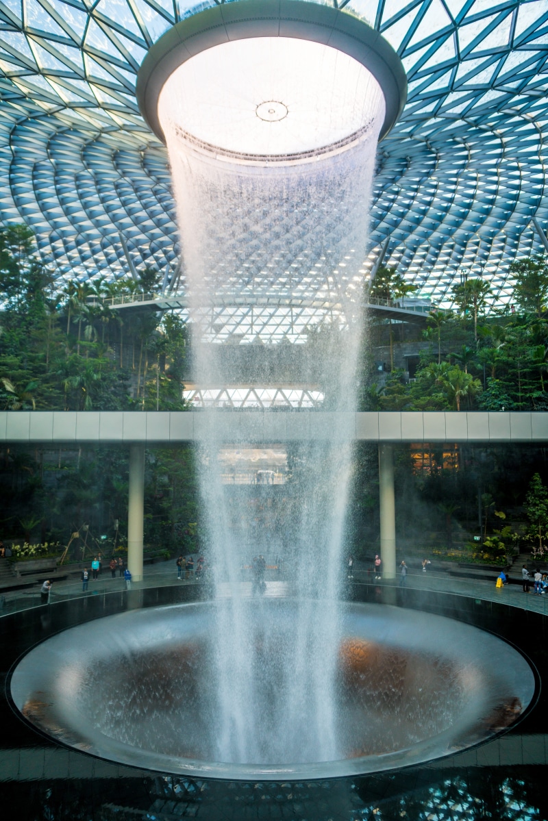 motion, day, drinking fountain, bathroom, vortex, nature, fountain, flowing water, shower, hot tub, falling water, changi airport, room, splashing, tub