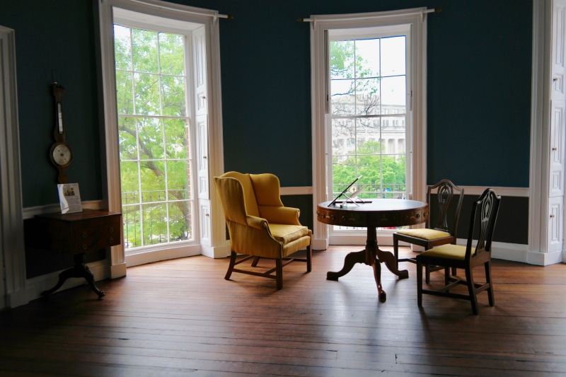 circle, chair, wood, home interior, 5K, washington, wood - material, desk, octagon house, sunlight, room, home, hardwood floor, indoors, washington dc