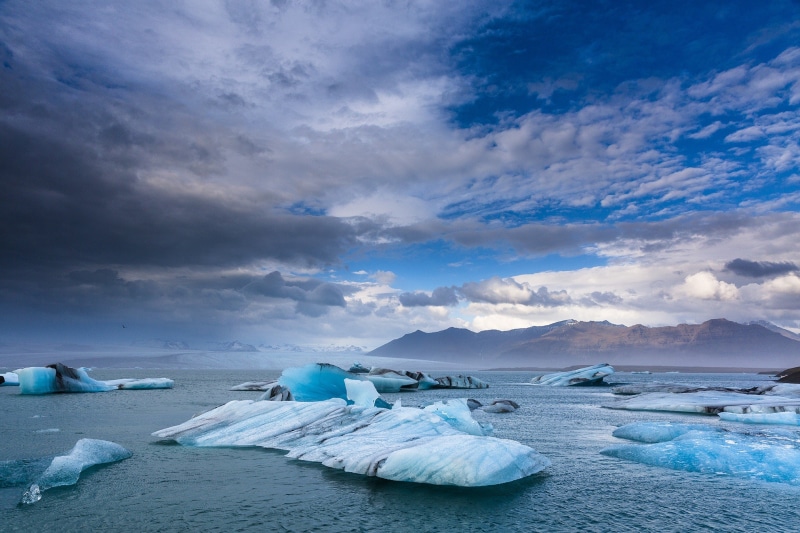 near, lake, polar climate, 1080P, iceland, antarctica, floating on water, water, cloud - sky, scenics, iceberg, scenics - nature, beauty in nature, mountain