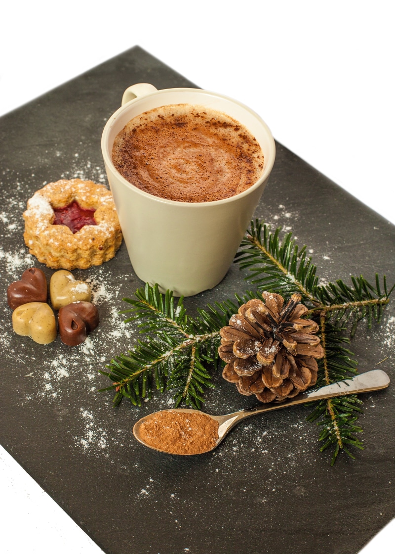 sugar, needle branch, table, christmas, baked, food and drink, coffee, sweet, plate, christmas time, tap, ready-to-eat, no people, cinnamon, cup, hot chocolate