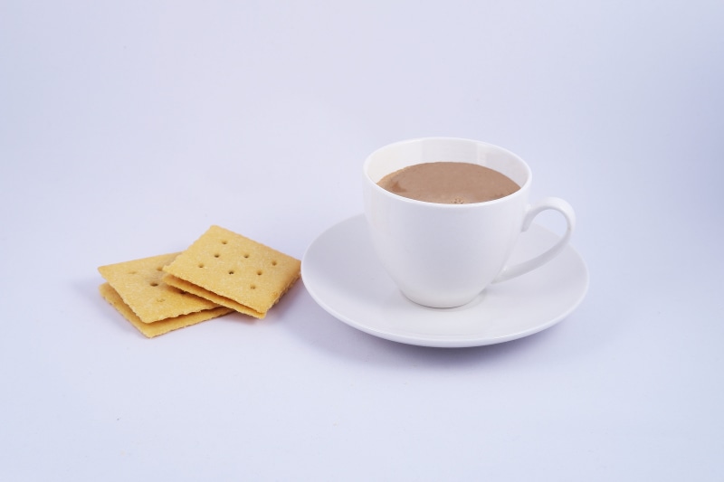 snack, brown, freshness, sweet, pastry, dessert, beverage, saucer, espresso, tea cup, breakfast, steam, sugar, biscuit, mug, 4K, cup, hot, sugar cube