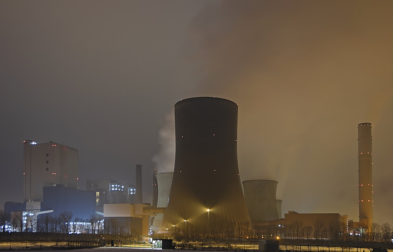air pollution, environment, architecture, steam, dusk, smoke stack, no people, plant, cooling tower, fuel and Power Generation, smog, water, 4K, built structure