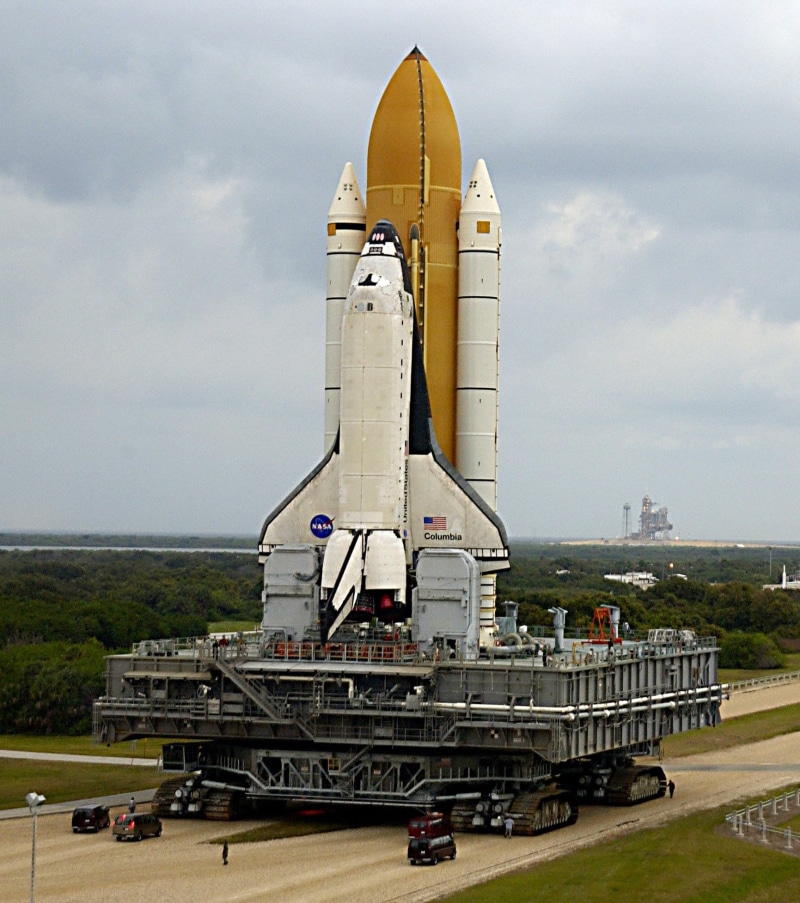 astronaut, 1080P, rocket, rollout, sky, mode of transportation, incidental people, connection, exploration, launch pad, built structure, outdoors, industry