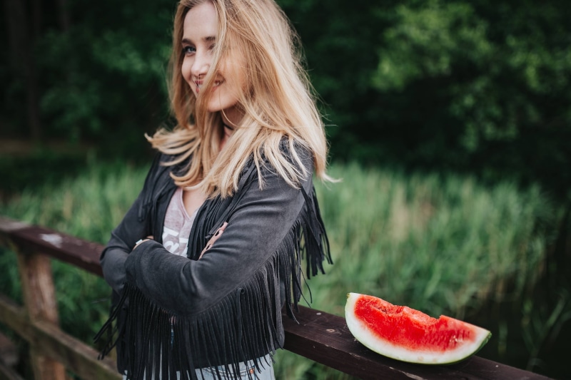 pier, jetty, hairstyle, people, outdoors, food and drink, lifestyles, jacket, women, food, jeans, wooden, converse, wellbeing, girl, ripped, standing, young Women