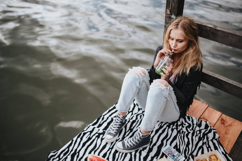 watermelon, color Image, lifestyles, lake, jetty, young Women, long hair, snack, woman, girl, one Person, jeans, one Woman Only, smiling, beautiful woman
