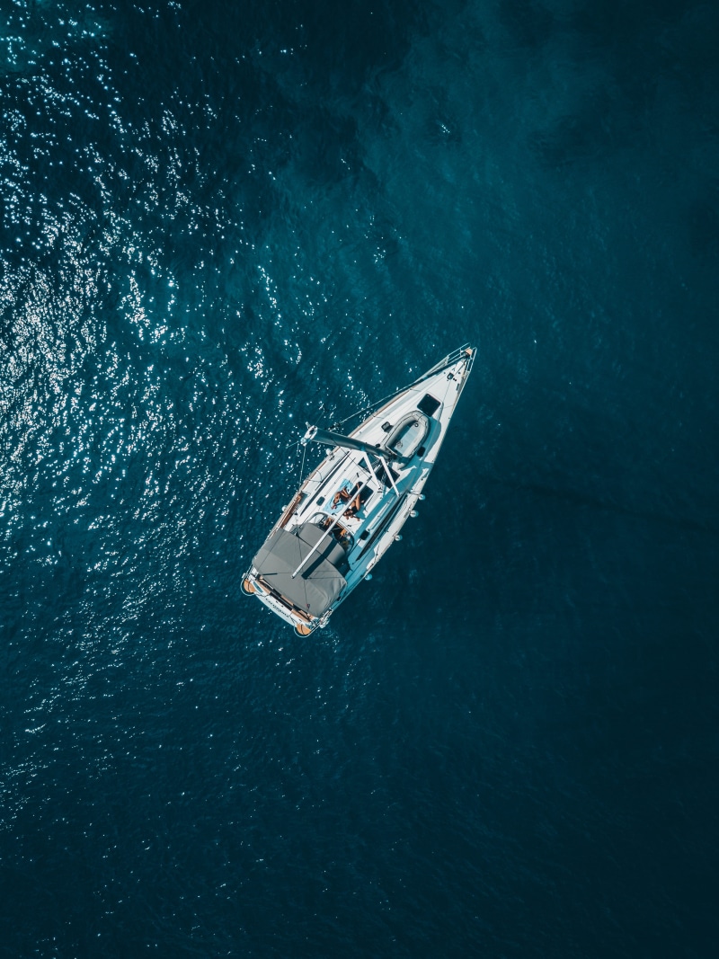 nautical vessel, above, angle, aerial shot, 2K, transportation, photo, real people, nature, sailing, ship, scenic, daytime, boat, people, ocean, motion