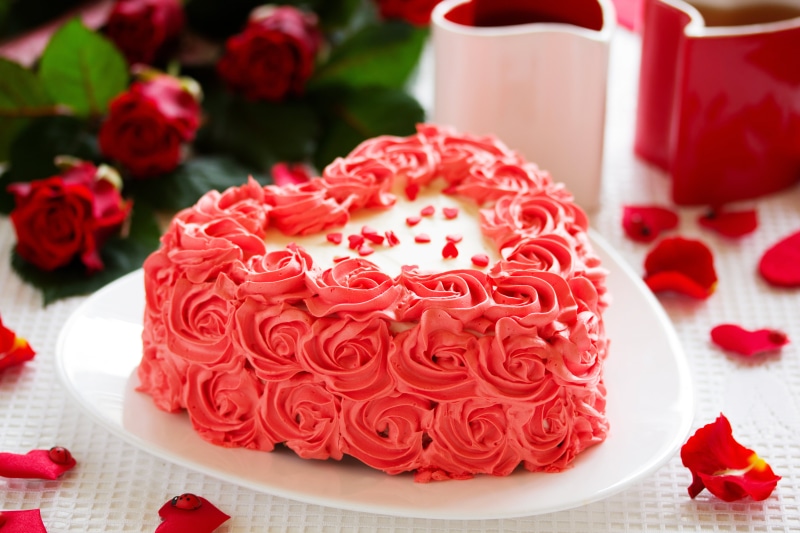 rose, freshness, flower, food, red, cream, temptation, indulgence, romance, holiday, cake, heart Shape, dessert, baked, heart, floral pattern, close-up