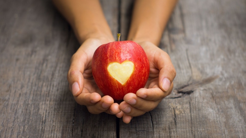 Love, Heart, Shaped, Apple, Hand, Red, 4K