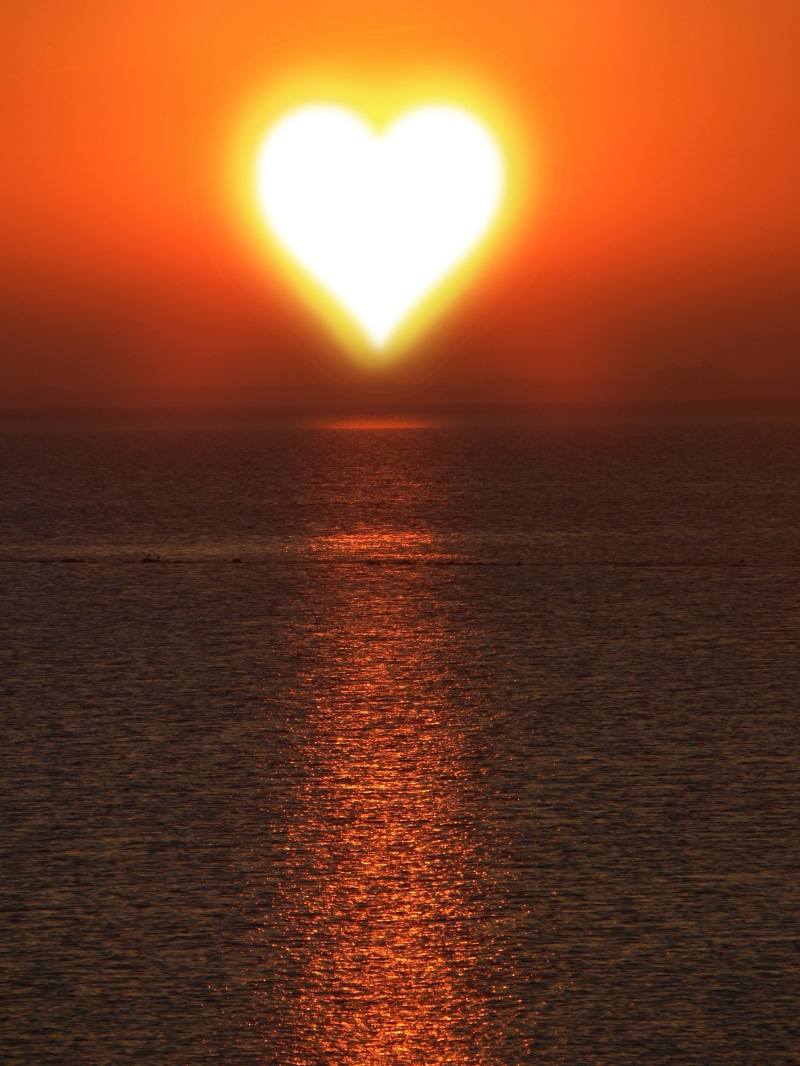 pair, modern, beach, romantic sky, afterglow, lake, idyllic, horizon over water, backgrounds, summer, 2K, heart, romance, abendstimmung, evening sky, scenics - nature