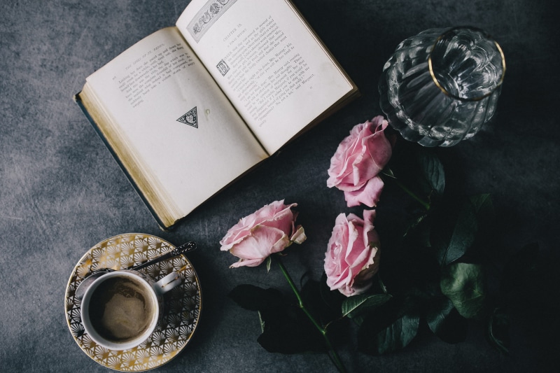 gift, rose - Flower, nature, flower head, still life, coffee, beauty in nature, time, flower, rose, relax, no people, interior, roses, petal, freshness