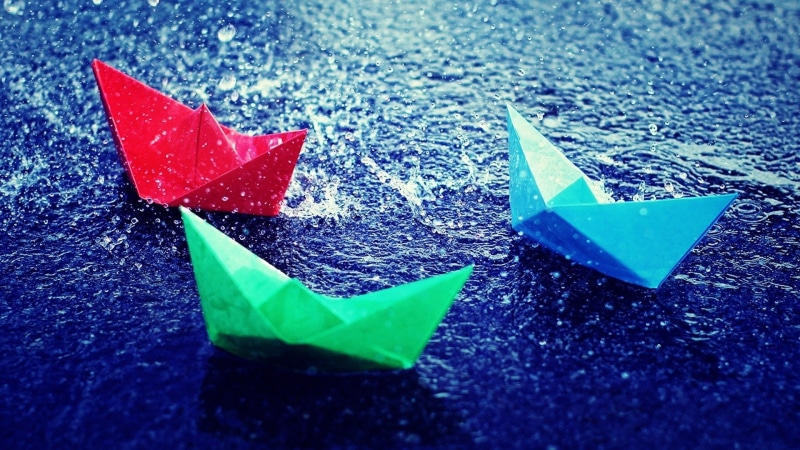 shape, origami, folded, no people, nature, 1080P, single object, creativity, indoors, water, paper, red, art and craft, craft, high angle view, floating on water