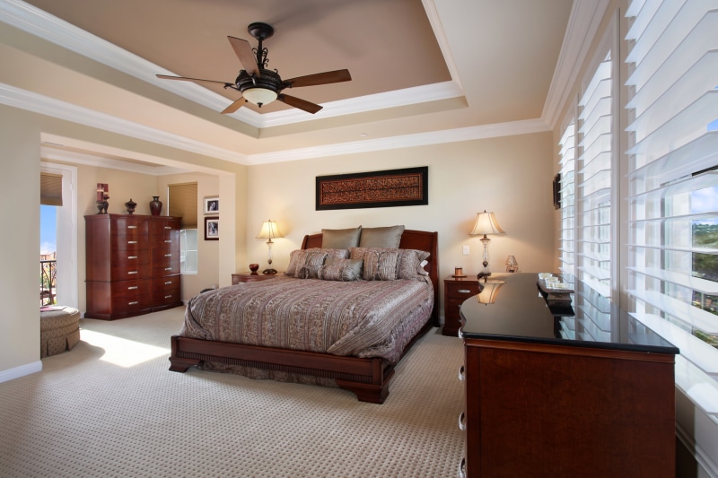 brown, interior, neat, photo, ceiling, luxury, indoors, set, wealth, domestic room, no people, design, lighting equipment, home, chandelier, home showcase interior