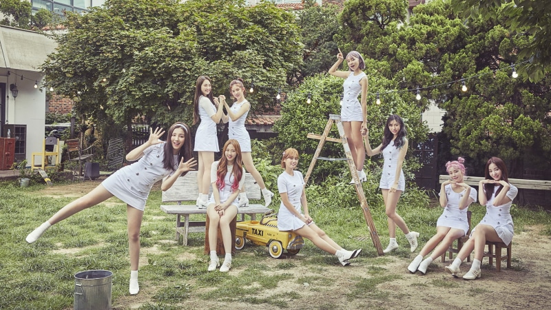 group of people, group, excitement, lifestyles, friendship, arms raised, women, emotion, leisure activity, full length, togetherness, Momoland, day, medium group of people