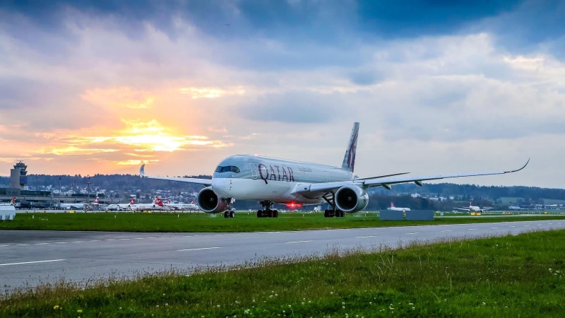 sunset, cloud - sky, airfield, travel, cloud, airport, air vehicle, mode of transportation, airplane, flying, 1080P, airline, private airplane, transportation