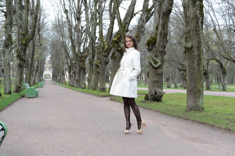 fashion Model, casual clothing, real people, tree, springtime, model, walking, females, footpath, cheerful, plant, standing, 5K, beauty, bare tree, young Adult