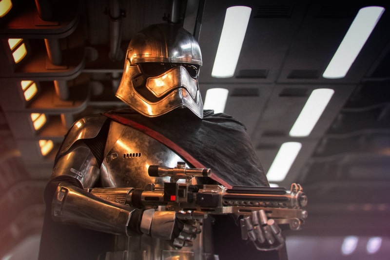 helmet, macro, architecture, power, indoors, technology, stormtrooper, stormtroopers, blaster, uniform, business, security, work Helmet, holding, armor
