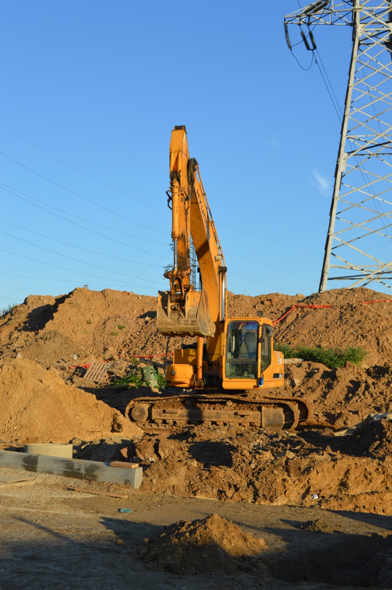 industry, dig, construction site, industrial equipment, construction equipment, repair, mine, sky, earth mover, mining, nature, playground, 5K, no people