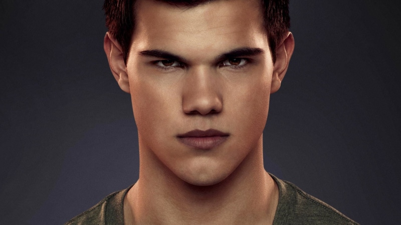 young adult, headshot, human body part, body part, serious, front view, beauty, Movie, The Twilight Saga: Breaking Dawn - Part 2, beautiful woman, looking at camera