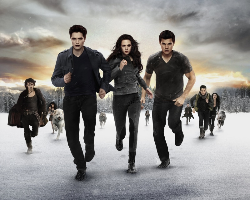 adult, movies, young adult, The Twilight Saga Breaking Dawn Part 2, men, Saga Breaking, Kristen Stewart, people, women, young men, summit, looking at camera