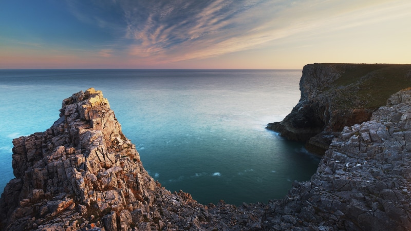 water, rocky coastline, horizon, cloud - sky, high resolution images of nature 3840x2160, scenics - nature, solid, eroded, rock formation, tranquil scene