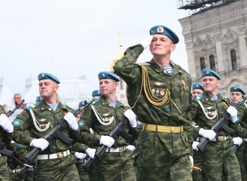 fighters, war, men, 2K, parade, three quarter length, desatnik, blue berets, celebration, group Of People, music, s, elite, front view, flag, real people