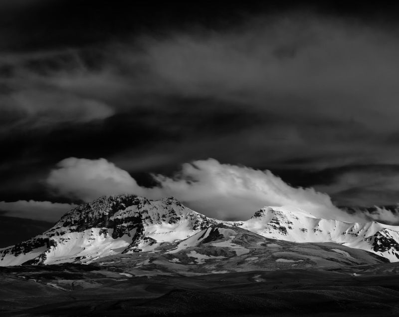 non-urban scene, Mountains, cold temperature, environment, Picturesque, tranquility, mountain, Black and White, Amazing, beauty in nature, Monochrome, 5K