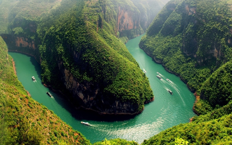 720P, mountains  birds eye view  reflection  landscape  nature  river  hairpin turns  sunlight  China  trees  ship  aerial view  forest  hills