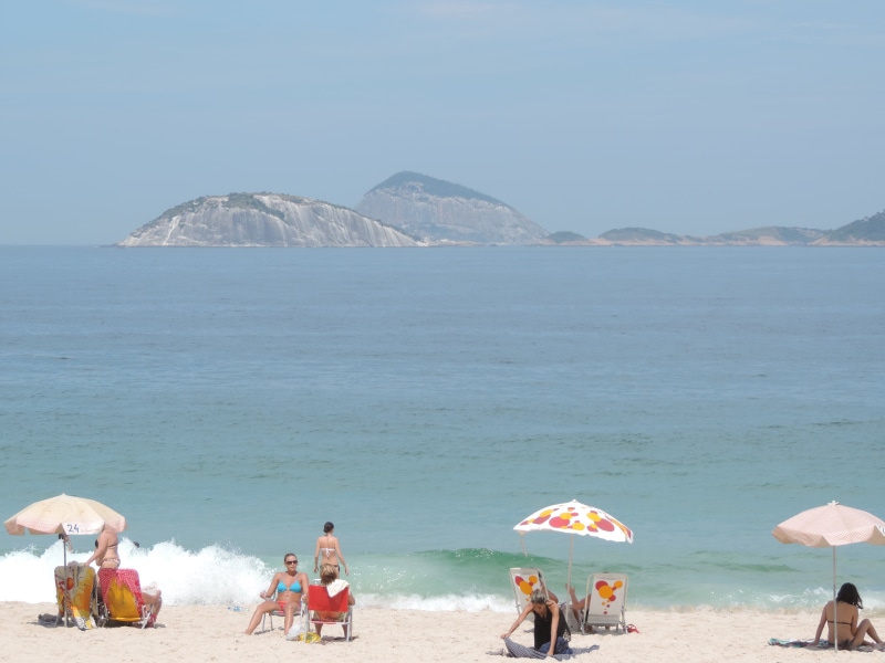 land, water, holiday, sky, 4K, group of people, nature, outdoors, beach, sea, real people, rio de janeiro vacation, brazil, umbrella, women, trip, lifestyles