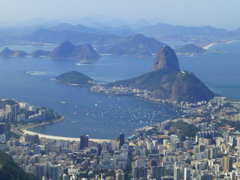 guanabara Bay, urban, water, scenics, no people, sugarloaf Mountain, townscape, building, coastline, office building exterior, Rio De Janeiro, day, skyline