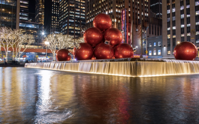 christmasinnyc, sixthavenue, outdoors, waterfront, food, christmas light, canal, christmasphotography, christmas, new york city, city, christmasinny, fruit