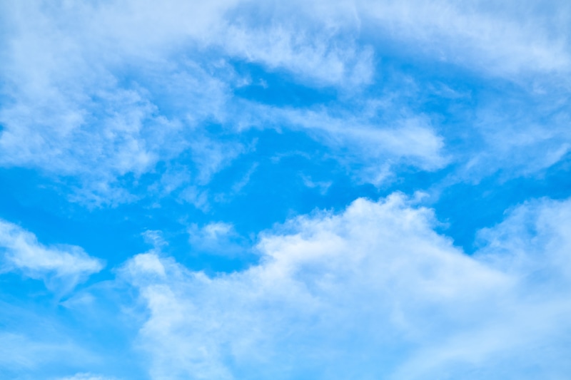 light, white clouds, scenics - nature, no people, backgrounds, clouds, texture, atmosphere, bright, 5K, summer, overcast, sky, meteorology, white color