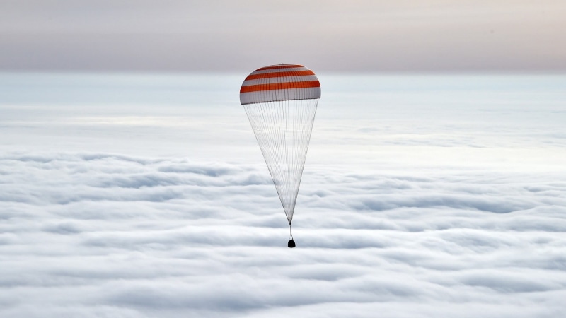 stripe, clouds, parachutes, red, Soyuz, NASA, tranquility, white color, adventure, tranquil scene, Roscosmos, cloud - sky, scenics - nature, day, transportation