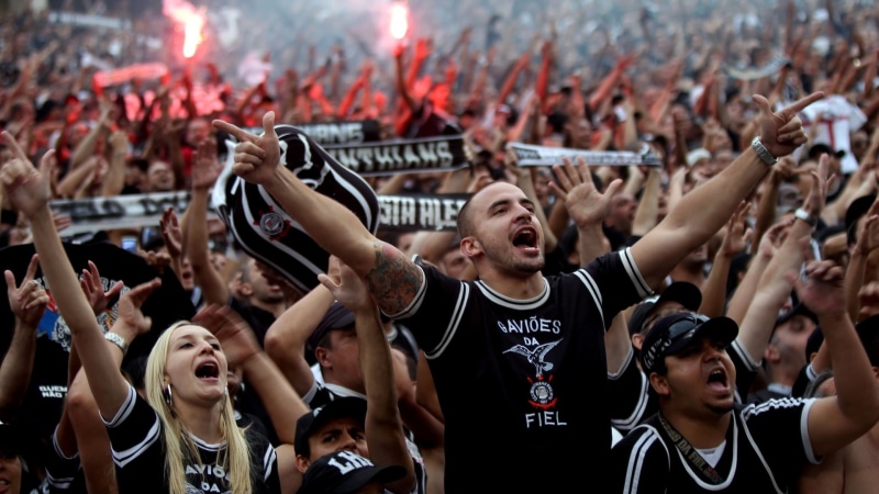 team sport, success, encouragement, human body part, outdoors, togetherness, Torcida, crowd, audience, celebration, soccer, Corinthians, happiness, real people
